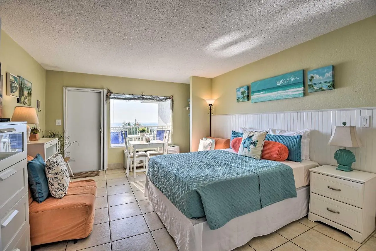 Apartment Waterfront Daytona Beach Studio With Pool Access!