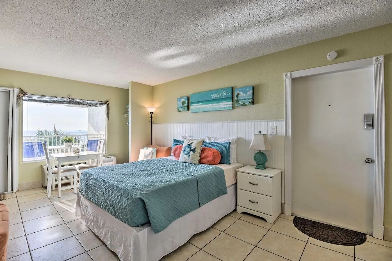 Waterfront Daytona Beach Studio With Pool Access! Apartment