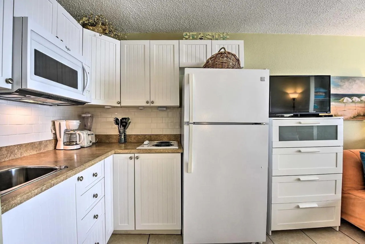 Waterfront Daytona Beach Studio With Pool Access! United States