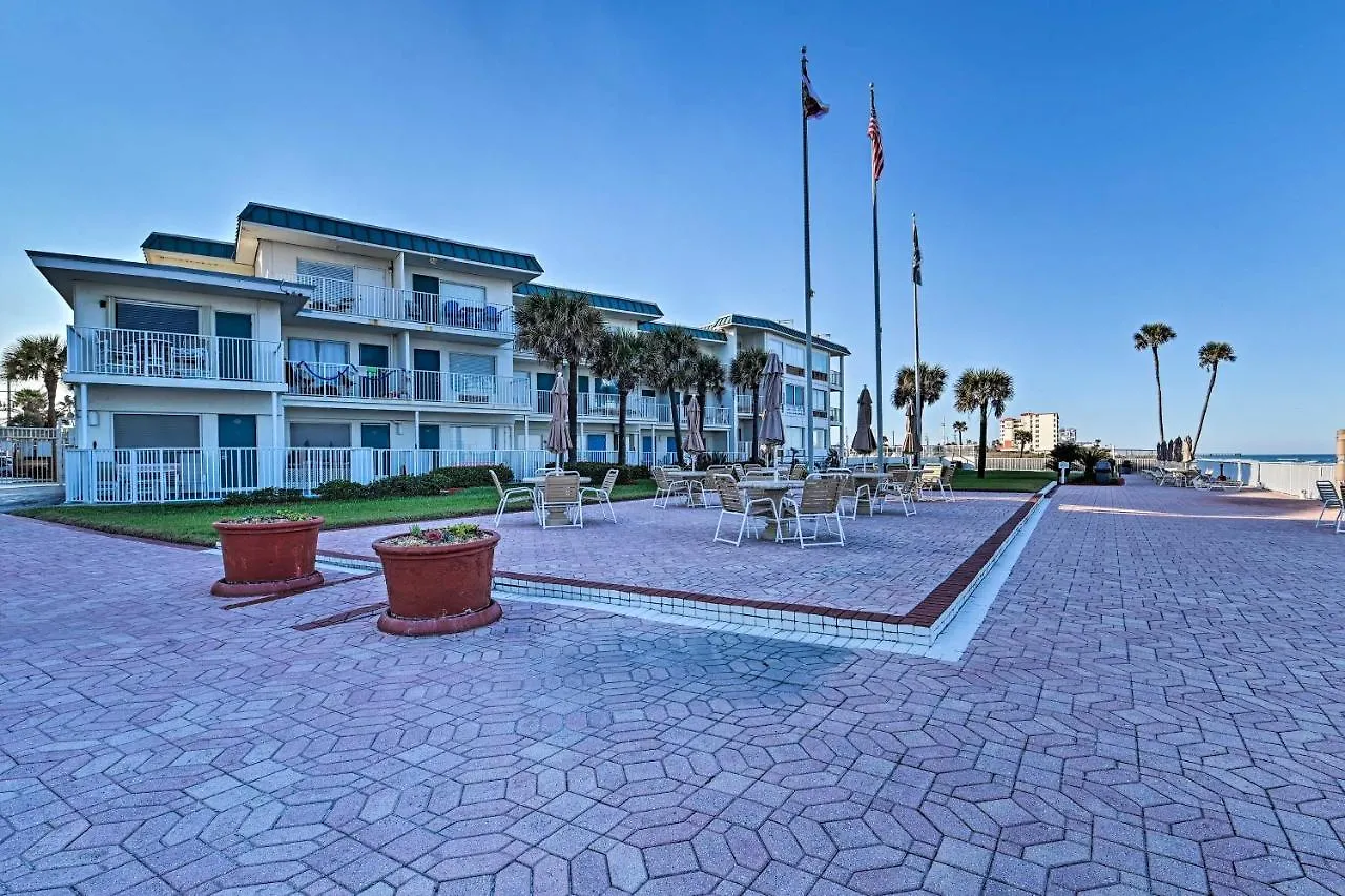 Waterfront Daytona Beach Studio With Pool Access! United States